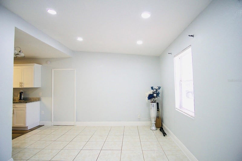 601 Lime Tree Rd, Tampa, FL 33619
