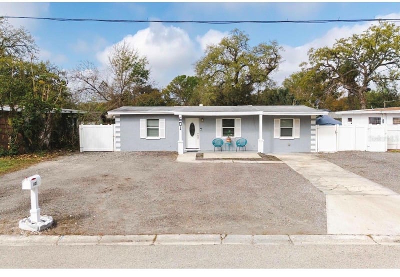 601 Lime Tree Rd, Tampa, FL 33619