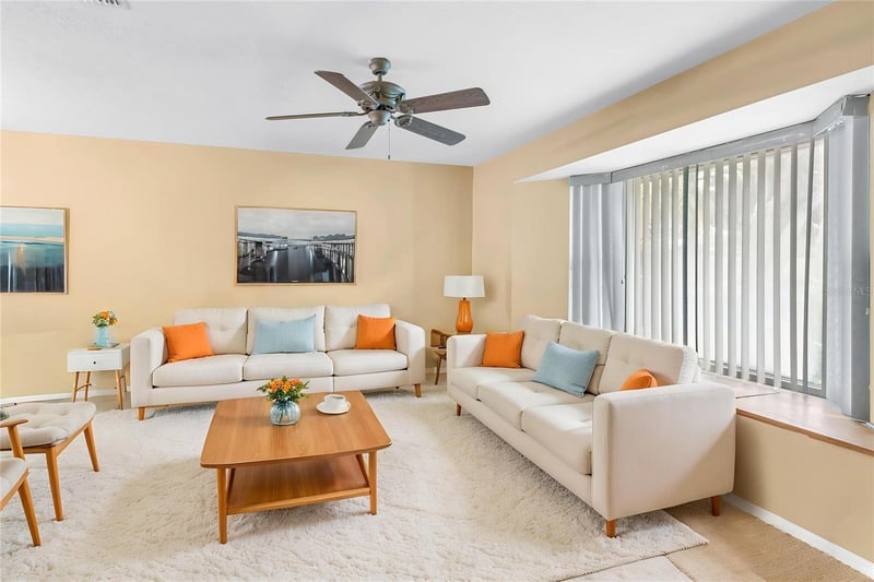 9212 Rustic Pines Blvd, Seminole, FL 33776