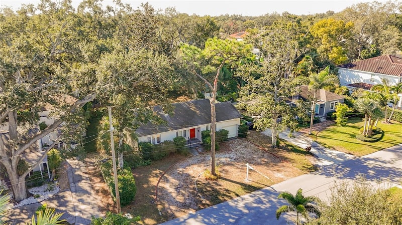 3120 Coachman Ave, Tampa, FL 33611