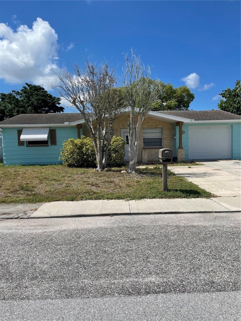 3128 Kilburn Rd, Holiday, FL 34691