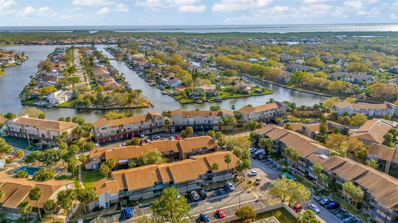 6320 Newtown Cir #20B1, Tampa, FL 33615