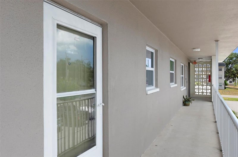 1225 58th St #203A, St Petersburg, FL 33710