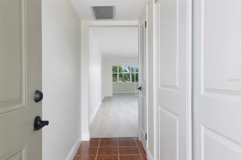 1225 58th St #203A, St Petersburg, FL 33710