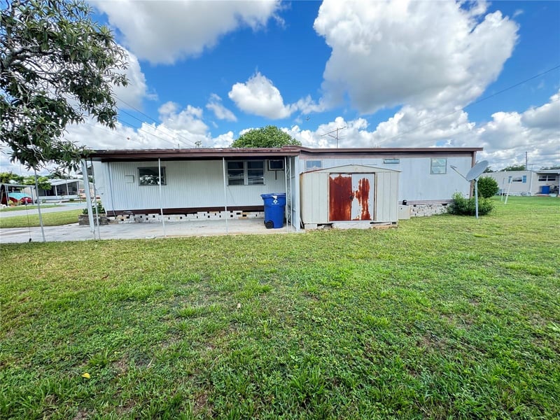 37309 8th Ave #161, Zephyrhills, FL 33542