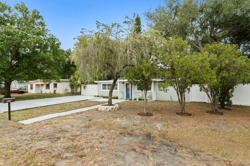 3526 Paul Ave, Tampa, FL 33611