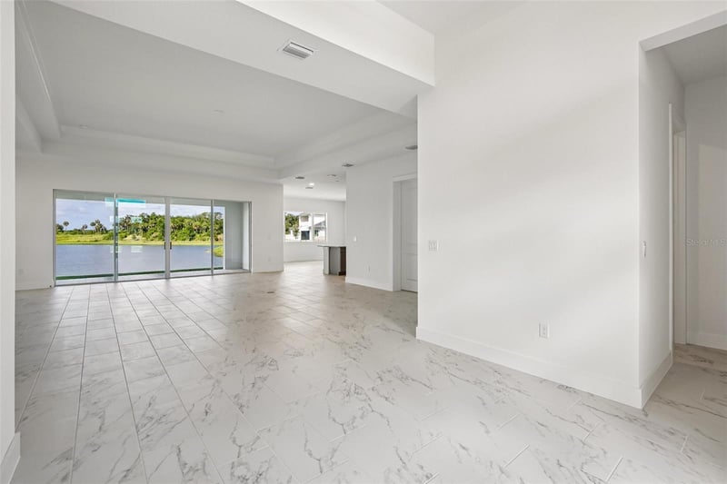 8255 Golden Beach Ct, Parrish, FL 34219