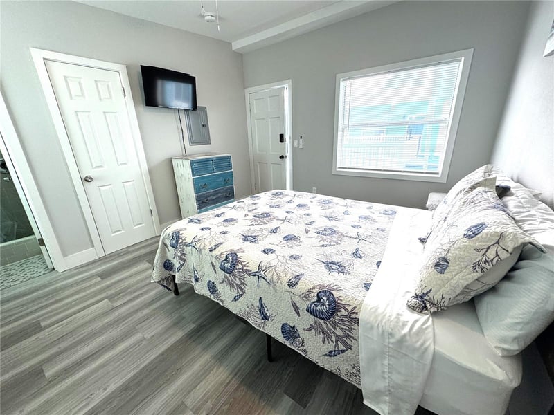 13343 Gulf Blvd #B5, St Petersburg, FL 33708