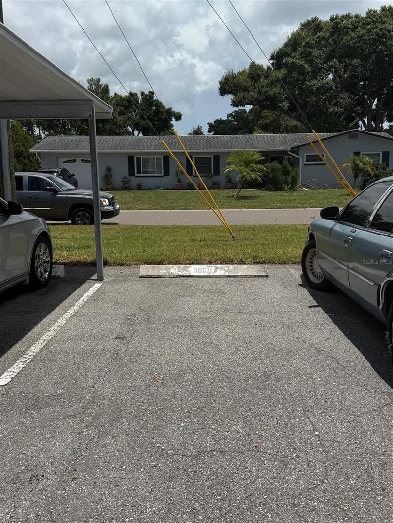 5725 12th Ave #306D, St Petersburg, FL 33710