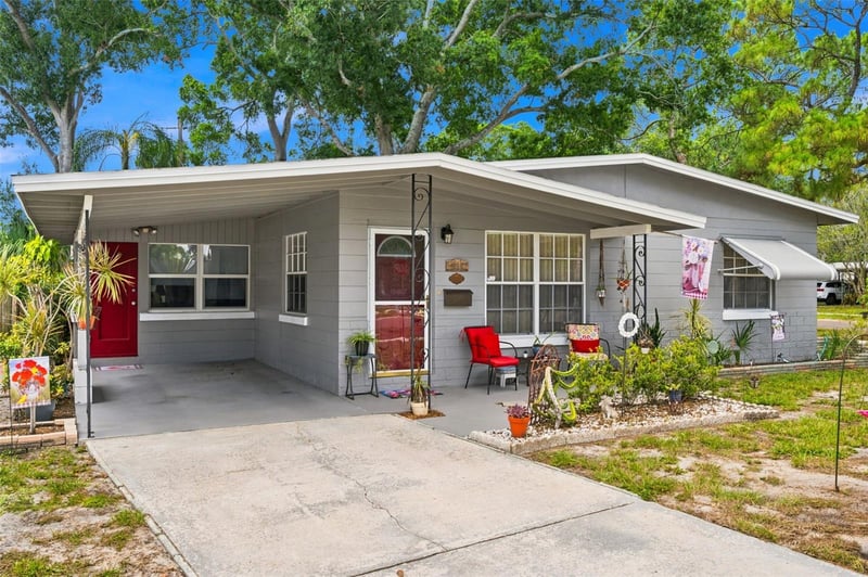 538 82nd Ave, St Petersburg, FL 33702