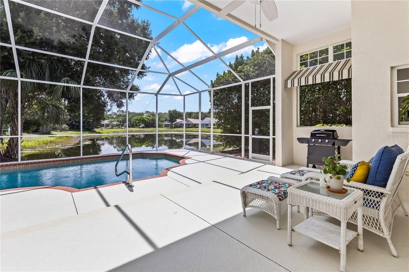7105 Victoria Cir, Bradenton, FL 34201