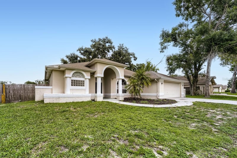4924 Canterbury Dr, Land O Lakes, FL 34639