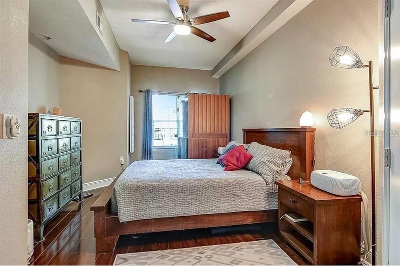 100 4th Ave #205, St Petersburg, FL 33701