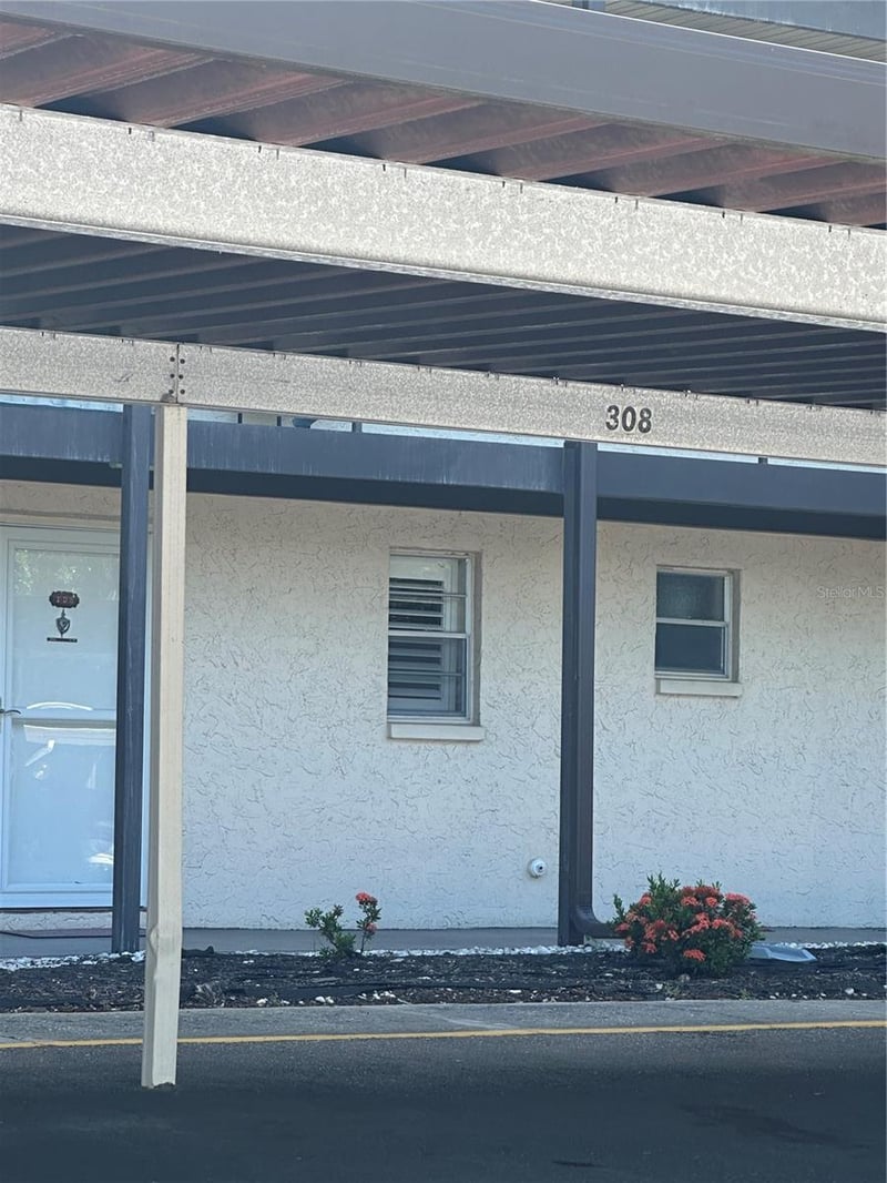 5245 Amulet Dr #308, New Port Richey, FL 34652