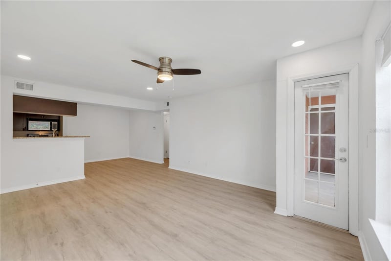 10200 Gandy Blvd #1205, St Petersburg, FL 33702