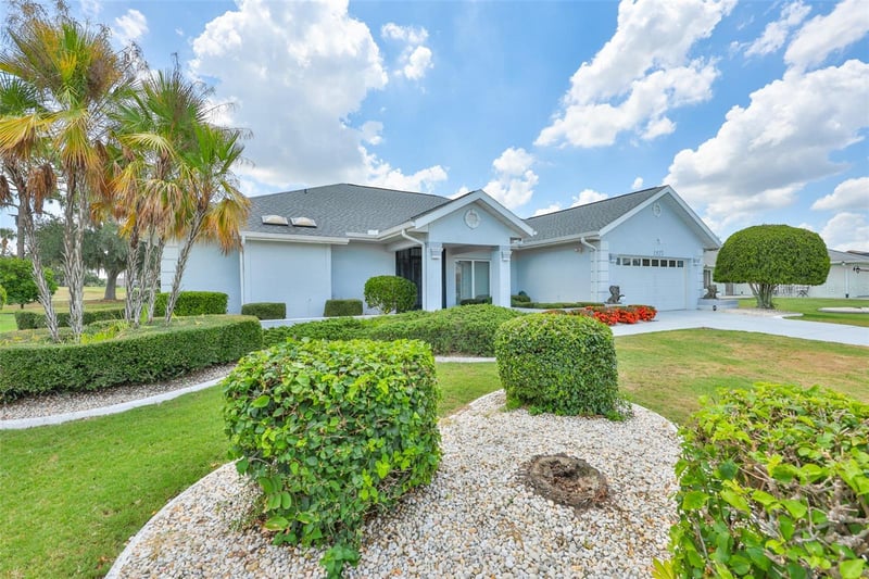 1927 View Dr, Sun City Center, FL 33573