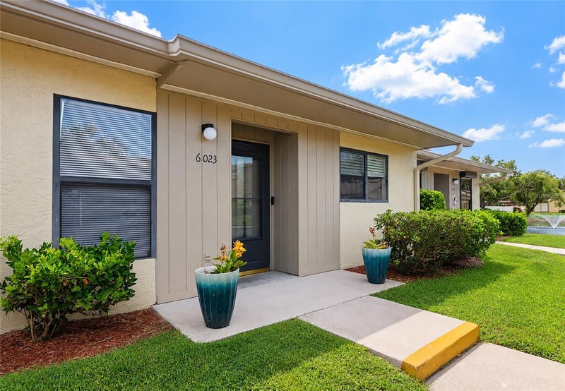 6023 27th St, Bradenton, FL 34207