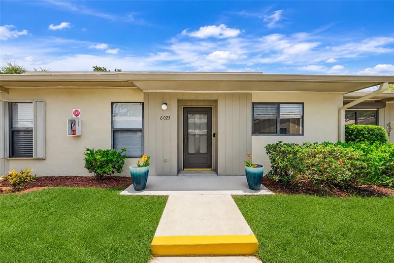 6023 27th St, Bradenton, FL 34207