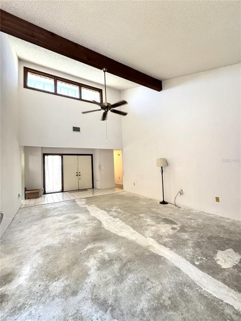 6206 Courtside Dr, Bradenton, FL 34210