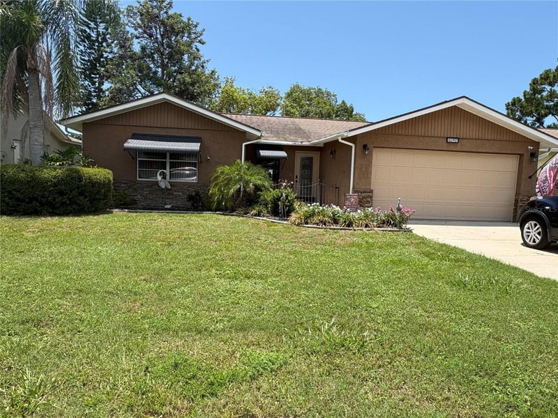 5049 Sherry Ln, New Port Richey, FL 34653
