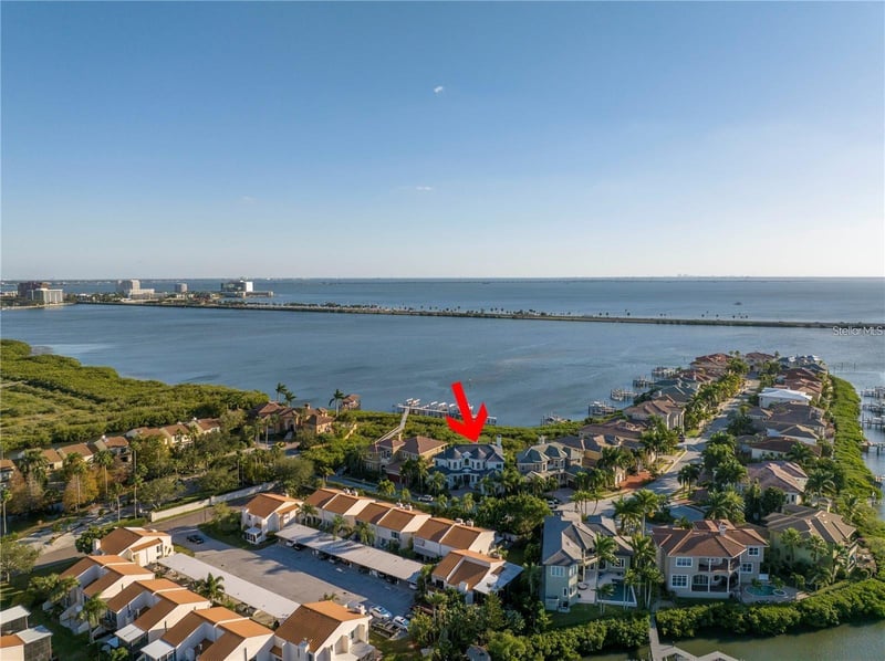 4133 Causeway Vista Dr, Tampa, FL 33615