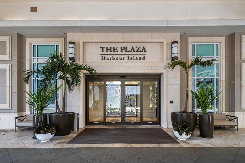 450 Knights Run Ave #405, Tampa, FL 33602