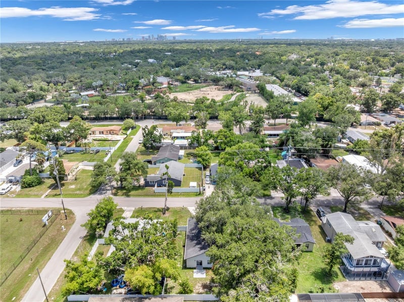 1103 Kirby St, Tampa, FL 33604