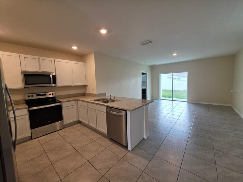 17007 Blister Wing Dr, Wimauma, FL 33598