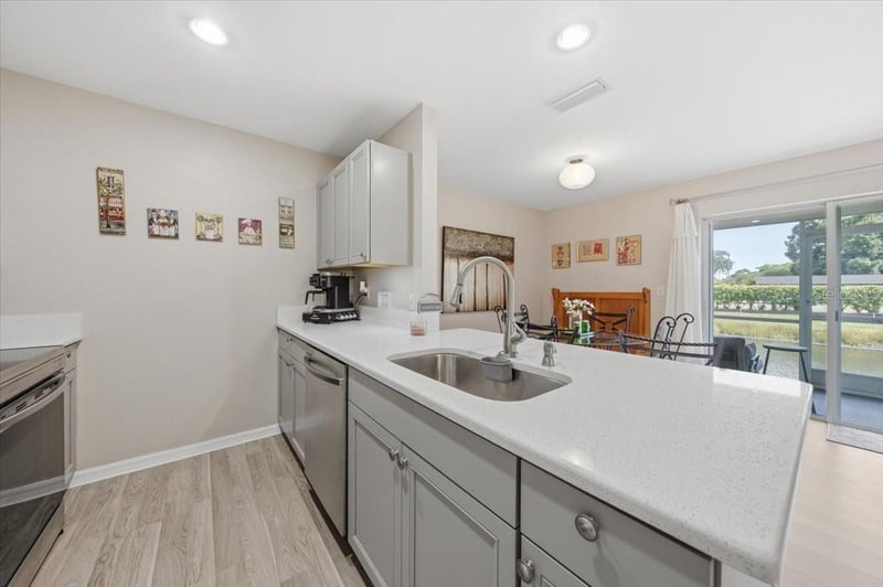 5503 67th #18, Pinellas Park, FL 33781