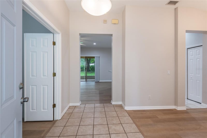 11112 Holly Cone Dr, Riverview, FL 33569