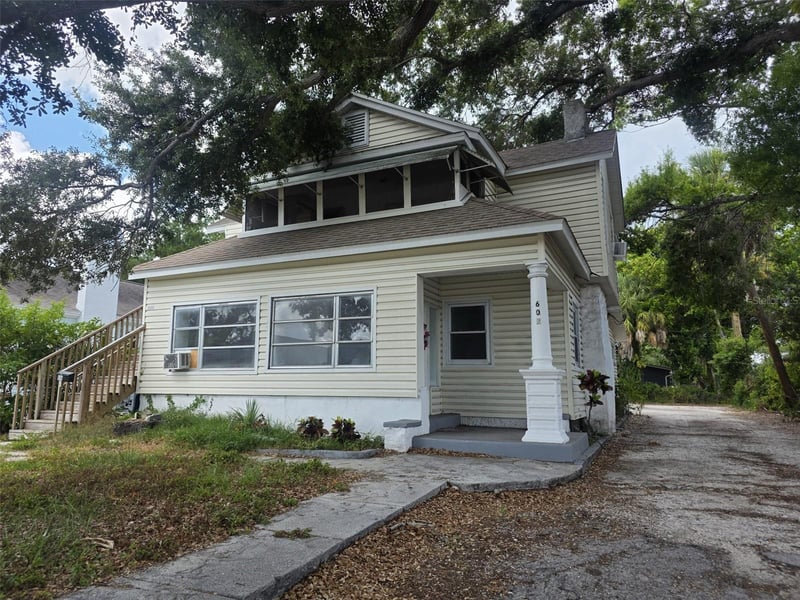 602 26th St, Bradenton, FL 34205