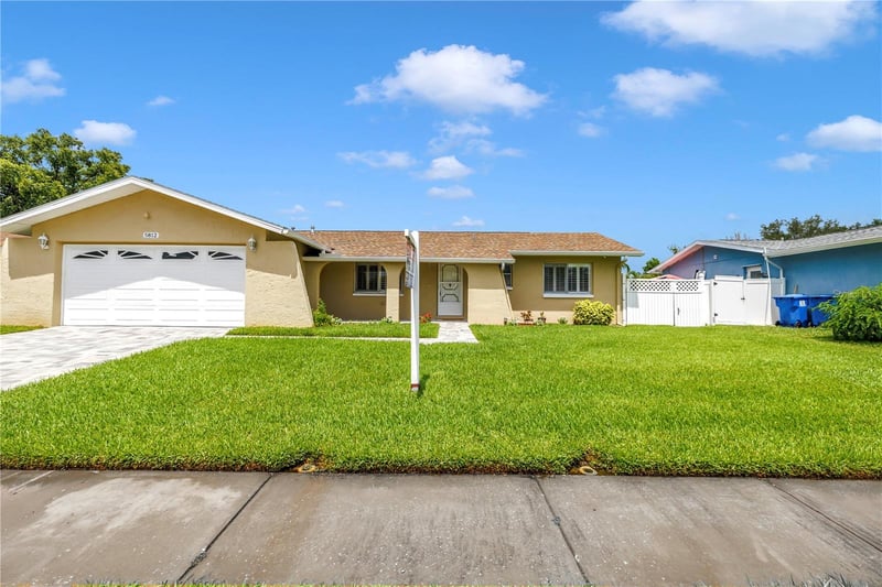 5812 16th Ln, St Petersburg, FL 33703