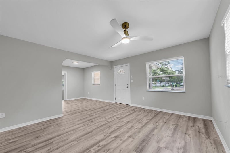 1808 Club Ct, Tampa, FL 33612