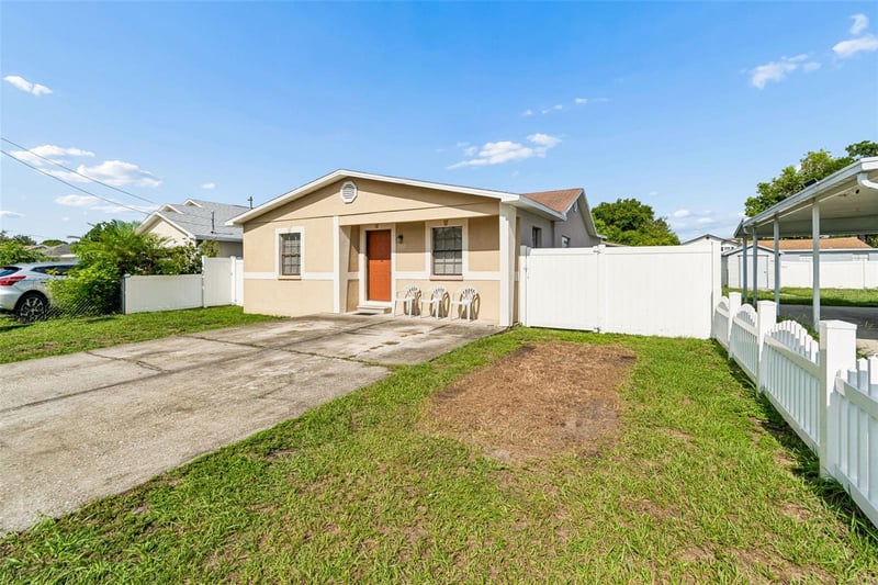 5120 Matanzas Ave, Tampa, FL 33614