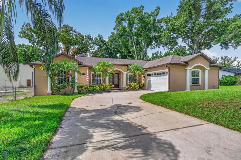 21906 Panther Way, Land O Lakes, FL 34639
