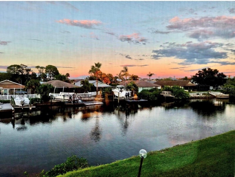 4533 Marine Pw #204, New Port Richey, FL 34652