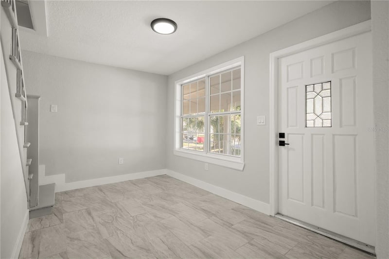 309 Bath St, Tarpon Springs, FL 34689