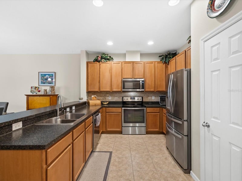 2239 Barracuda Ct, Holiday, FL 34691