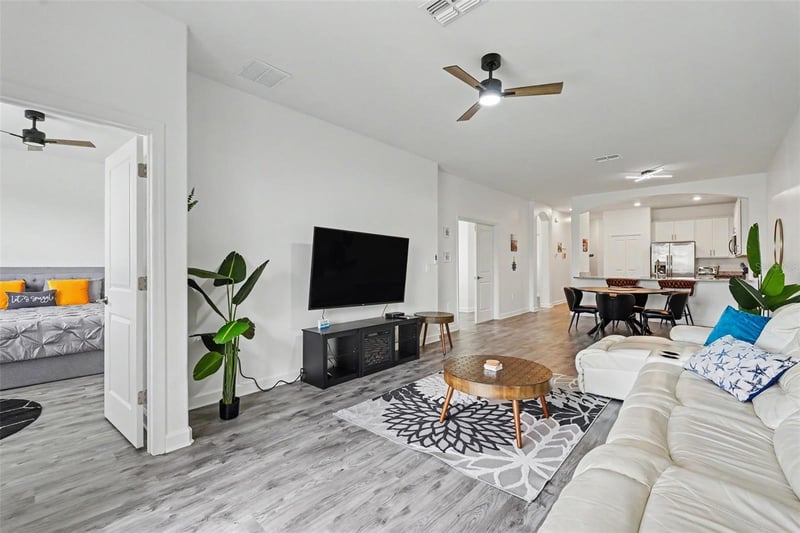 15724 Sunny Day Dr, Bradenton, FL 34211