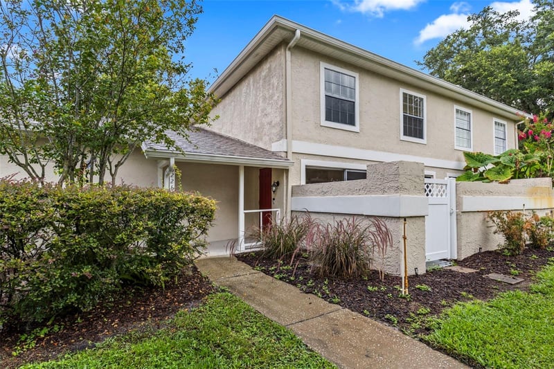 6226 Goldenmoss Way #6226, Tampa, FL 33617