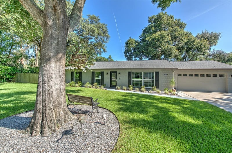 1712 Sakura Dr, Valrico, FL 33596