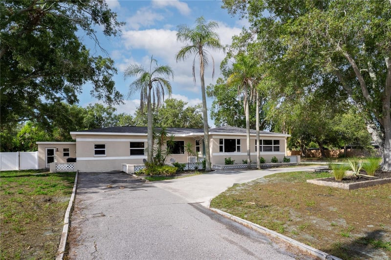 4566 28th Ave N, St Petersburg, FL 33713