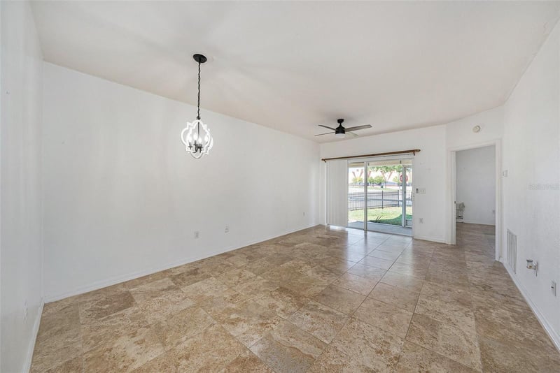 6011 Skydale Way #101, Riverview, FL 33578