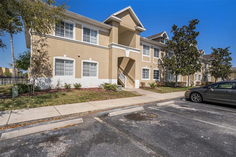 6011 Skydale Way #101, Riverview, FL 33578