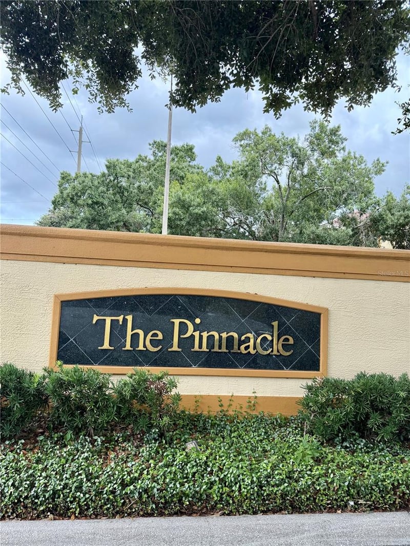 5612 Pinnacle Heights Cir #302, Tampa, FL 33624