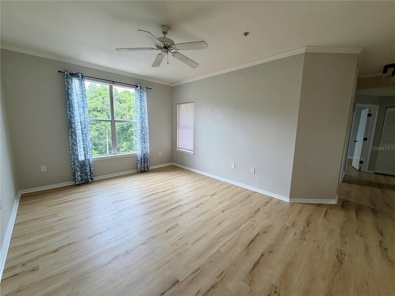 5612 Pinnacle Heights Cir #302, Tampa, FL 33624
