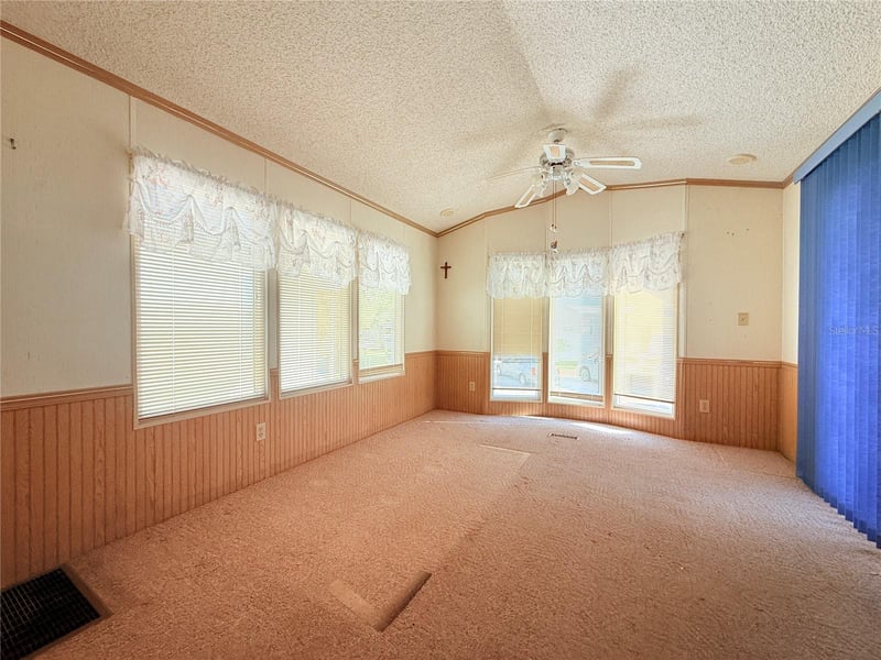 2215 73rd St #275, Palmetto, FL 34221