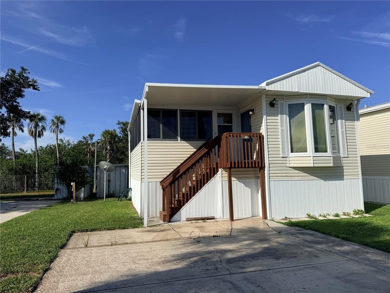 2215 73rd St #275, Palmetto, FL 34221