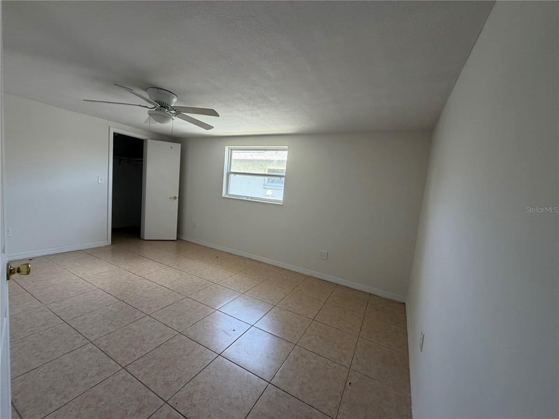 4138 Star Island Dr, Holiday, FL 34691