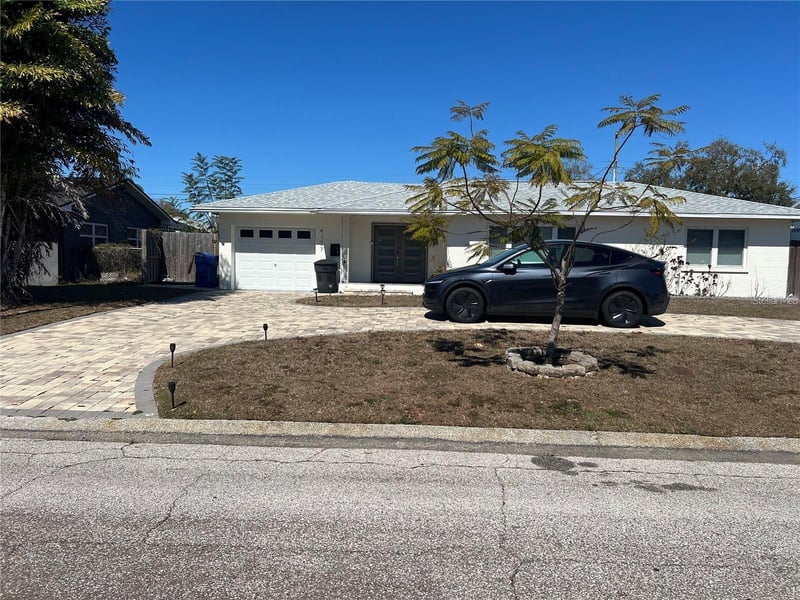 4127 28th Ave, St Petersburg, FL 33713
